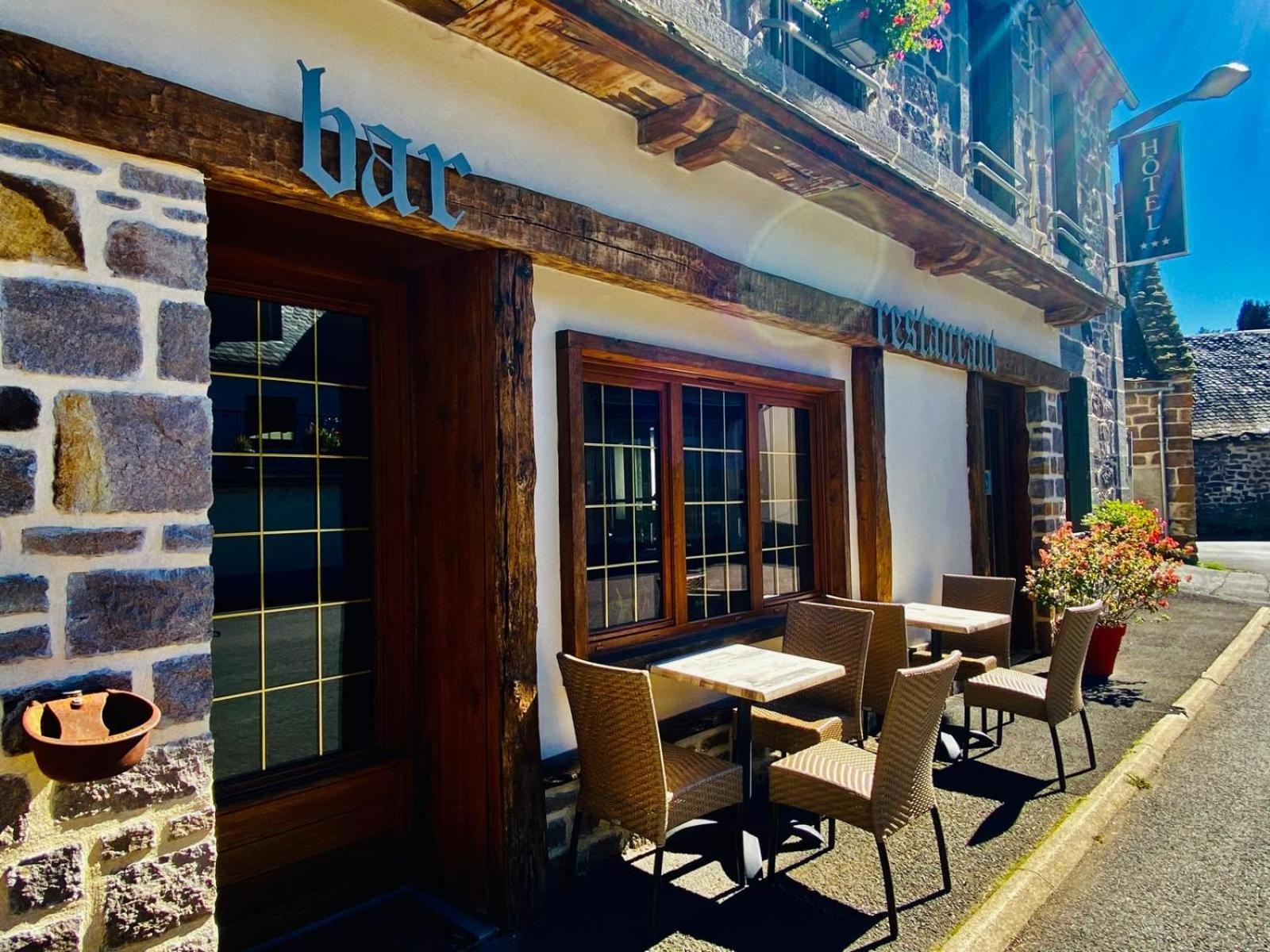 Hotel Restaurant Du Plomb Du Cantal Murat  Exteriör bild